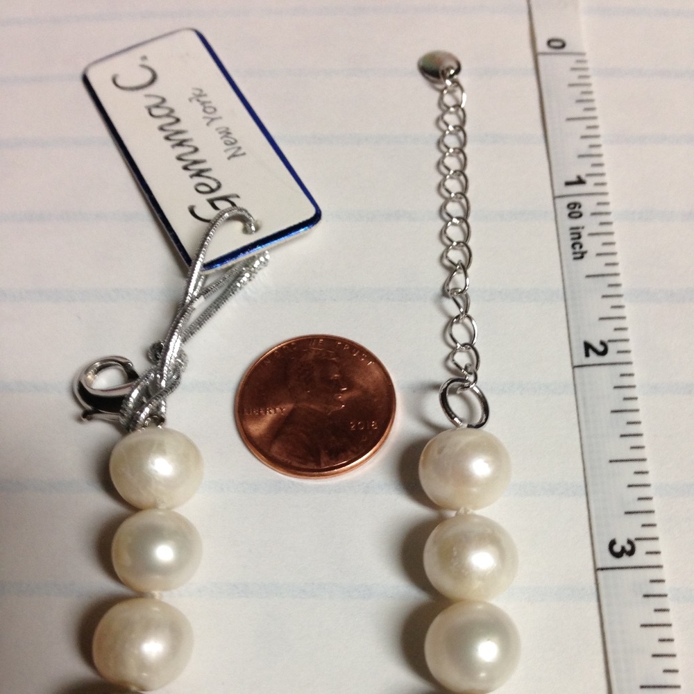 Gemma C. New Your Freshwater Pearl Necklace - Picture 5 of 8
